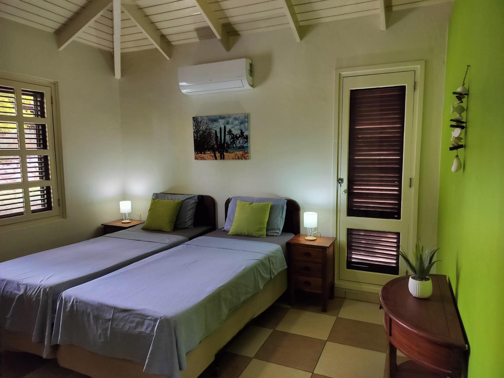 Blue Bay Beach Villa At Pool And Golfcourse Экстерьер фото